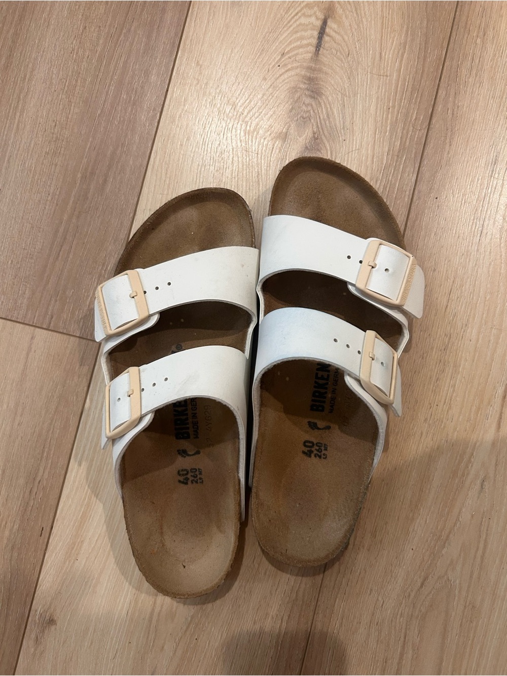 White Birkenstock Arizona